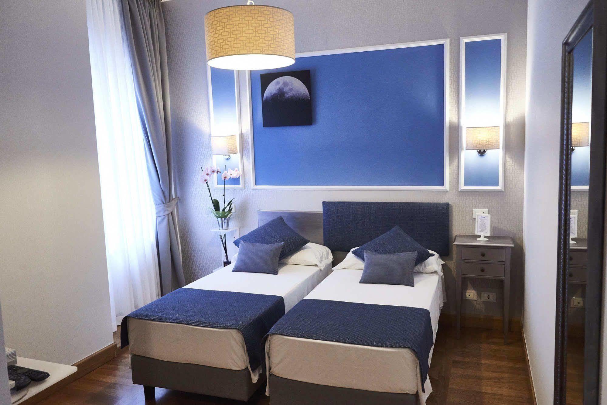 Domus Cavour Rom